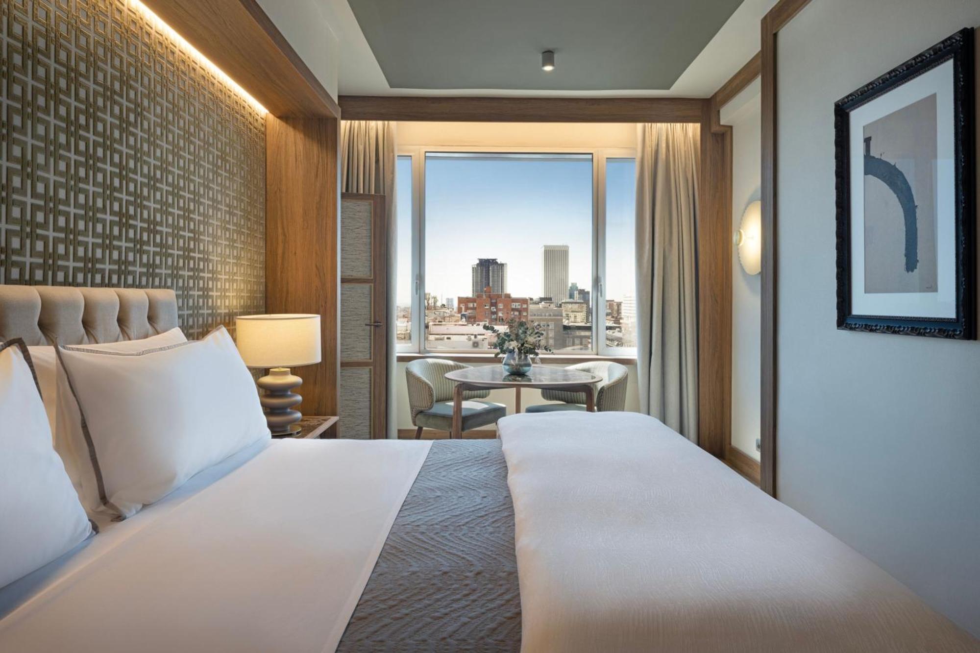 Hotel The Westin Madrid Cuzco Exteriér fotografie